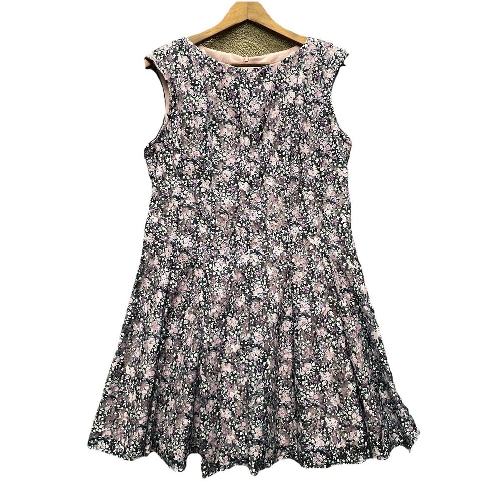 Danny and Nicole SZ 12P sleeveless floral Fit & Flare fully-lined lace dress